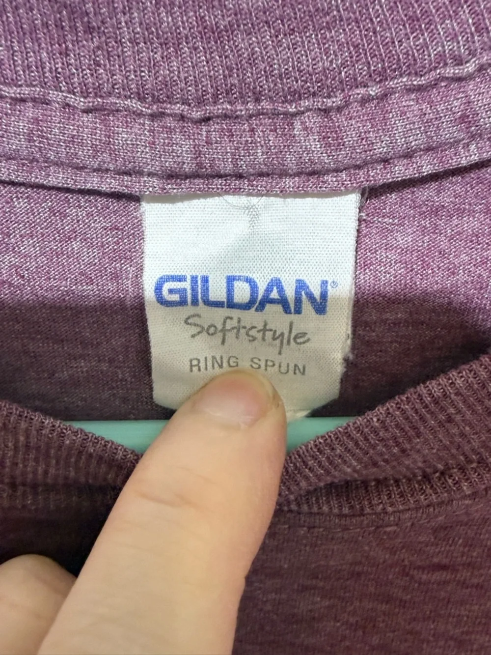 Gildan Softstyle Heather Mauve Crewneck Tee - Picture 2 of 4